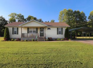 342 E Airport Dr, McMinnville, TN 37110
