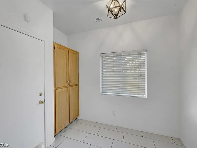 1453 Morro Creek St — Photo 15