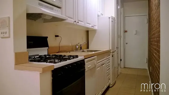 Rented by Miron Properties | media 45