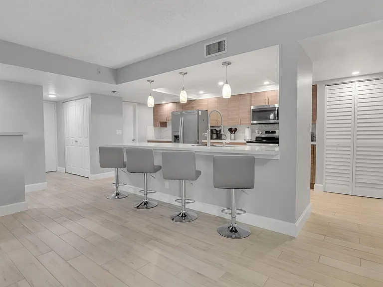 955 Dotterel Rd — Photo 15