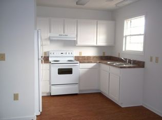 121 Charleston Ct APT C, Winston Salem, NC 27103