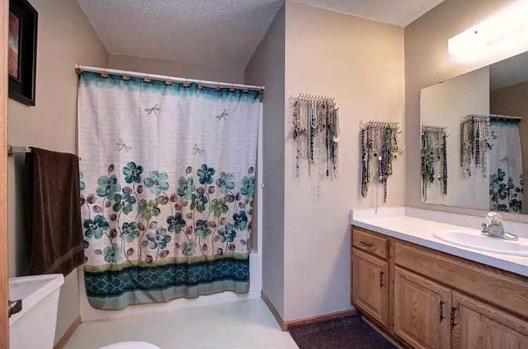 1518 Cottage Dr — Photo 5