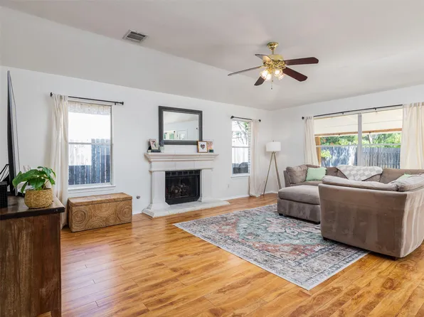 1209 Highland Dr, Cedar Park, TX 78613