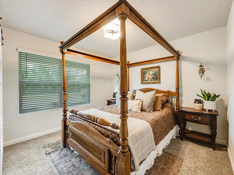 6848 Fresh Meadow Ln — Photo 19