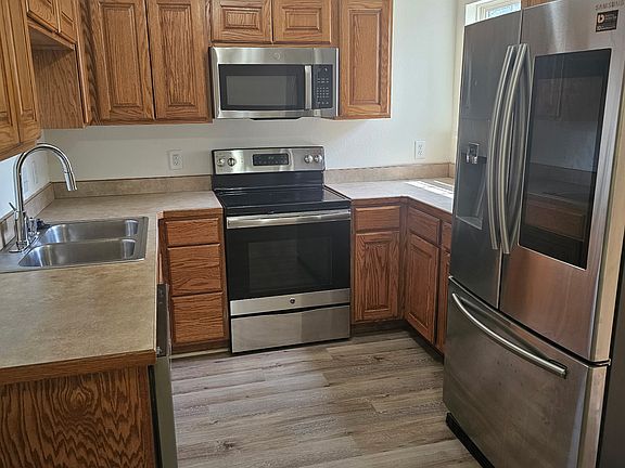 2nd image of 151 Vixen Cir APT B
