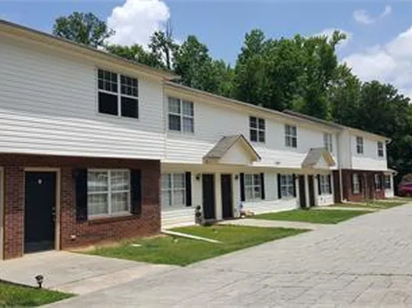 1302 Meadow Ave, Kannapolis, NC
