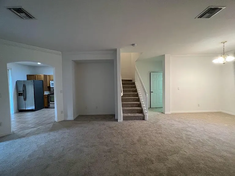 9634 Roundstone Cir — Photo 6