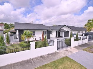 30 SW 136th Ave, Miami, FL 33184