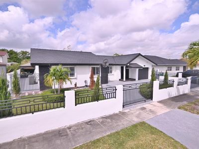 30 SW 136th Ave, Miami, FL, 33184