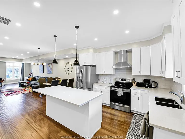 955 Walker Rd — Photo 3