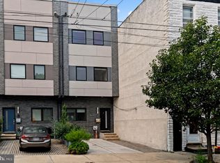 1220 Crease St, Philadelphia, PA 19125