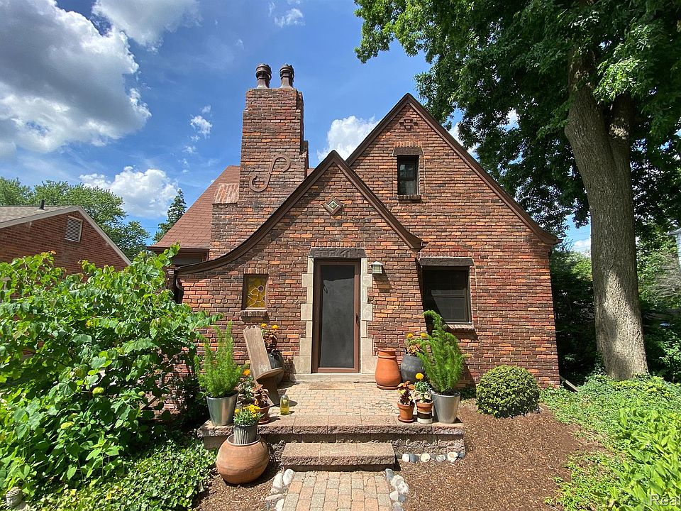 1st image of 1516 W Houstonia Ave