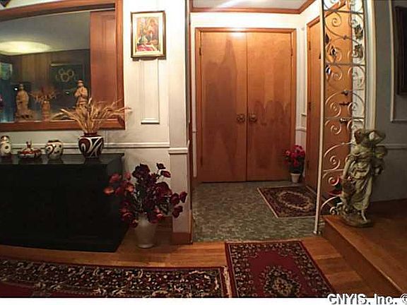 4th image of 508 Parsons Dr