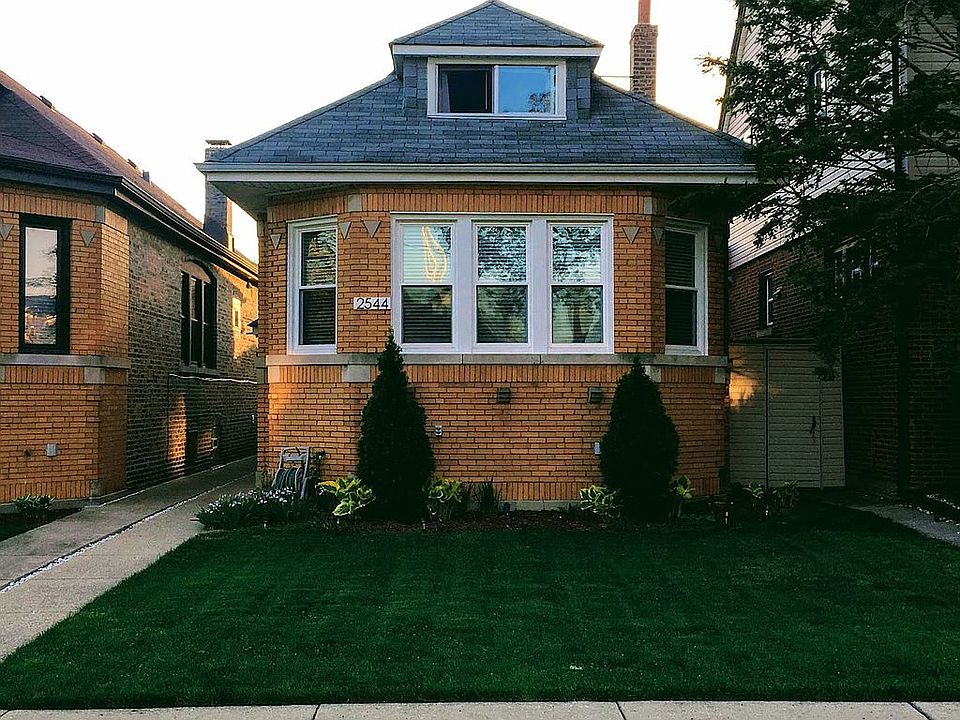 1st image of 2544 N Nordica Ave #1