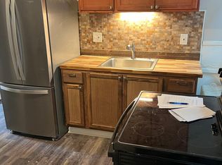 401 10th St #1, Troy, NY 12180