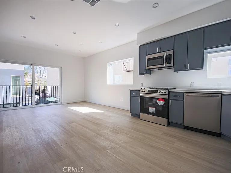 5265 Cartwright Ave #5263-1/2 — Photo 34
