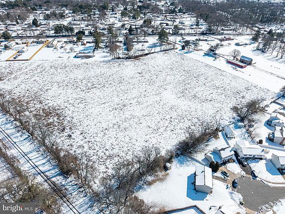 4th image of 1142 Bear Corbitt Rd