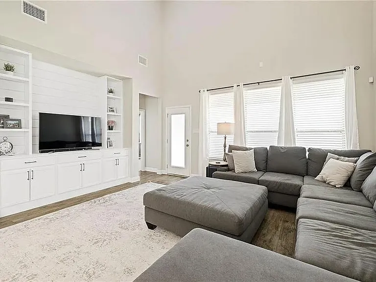 165 Carlina Loop — Photo 11