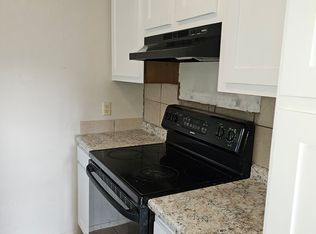 4 Kay Ln #G, Hammond, LA 70401