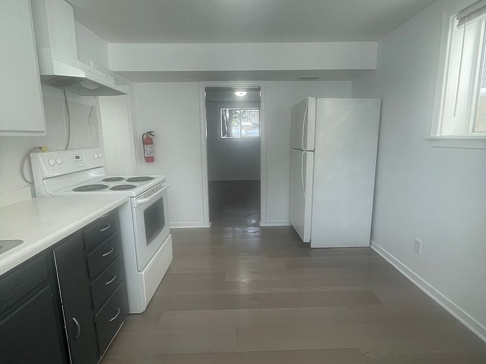 1st image of 11825 55th St NW