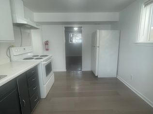 11825 55th St NW, Edmonton, AB T5W3P7