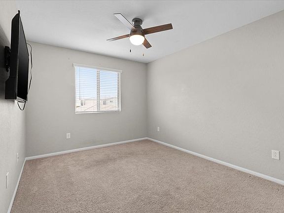 3rd image of 2547 Dollison Ave