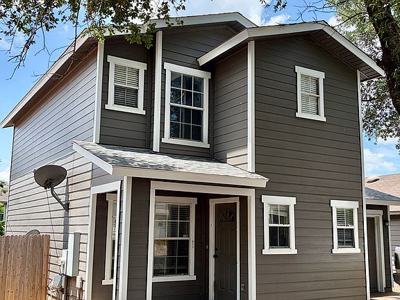 3rd image of 13421 Alysheba Dr