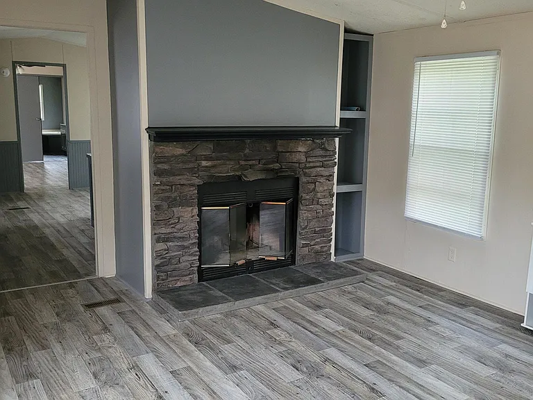 1215 Sherrie Cir #1215 — Photo 2
