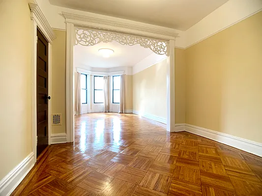 Rented by Triplemint | media 3