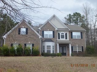 360 Dominique Ct, Fayetteville, GA 30214