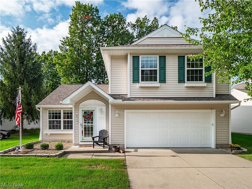 1st image of 8975 Ashwood Ct