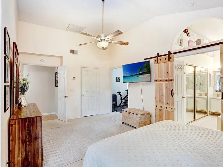 6214 Farthing St — Photo 17