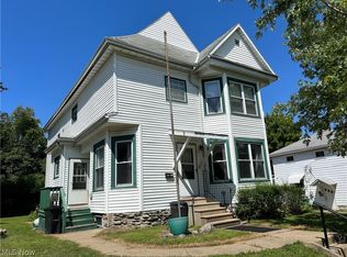 180 N Liberty St, Conneaut, OH 44030