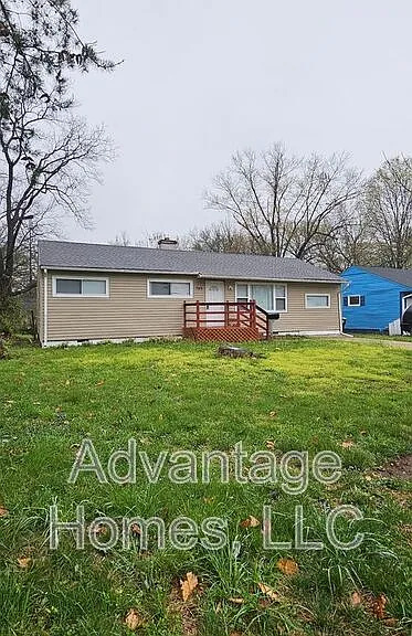 11410 Palmer Ave — Photo 2