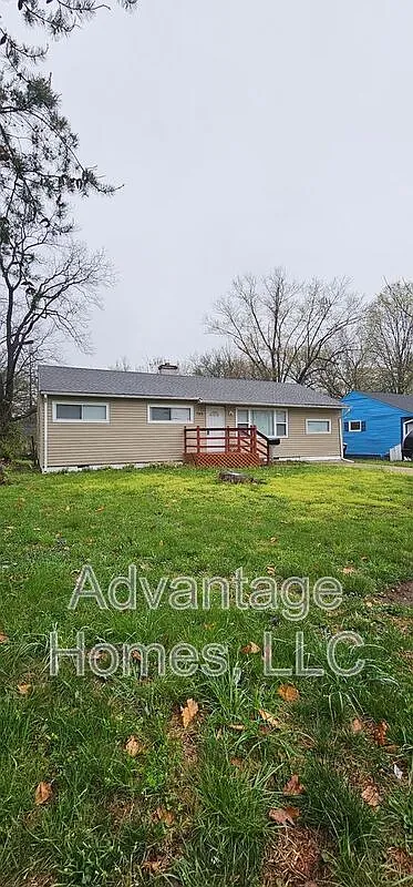 Building Photo - 11410 Palmer Ave