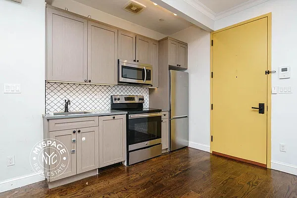 Kitchen, photo 3