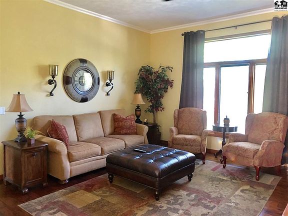 5th image of 3501 N Sandy Hollow Dr