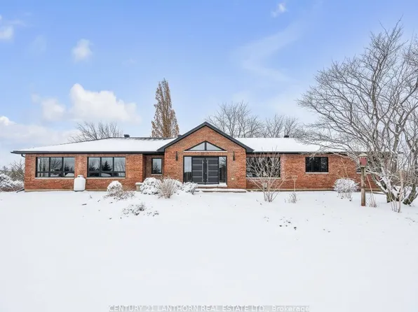 676 Foxton Rd, Belleville, ON K0K 2Y0