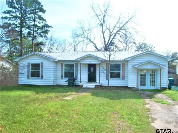 311 Pleasant St, Mount Pleasant, TX 75455