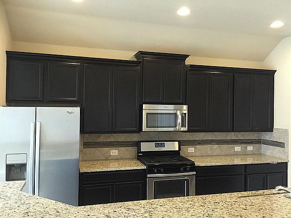 2nd image of 311 Lockridge Hill Ln