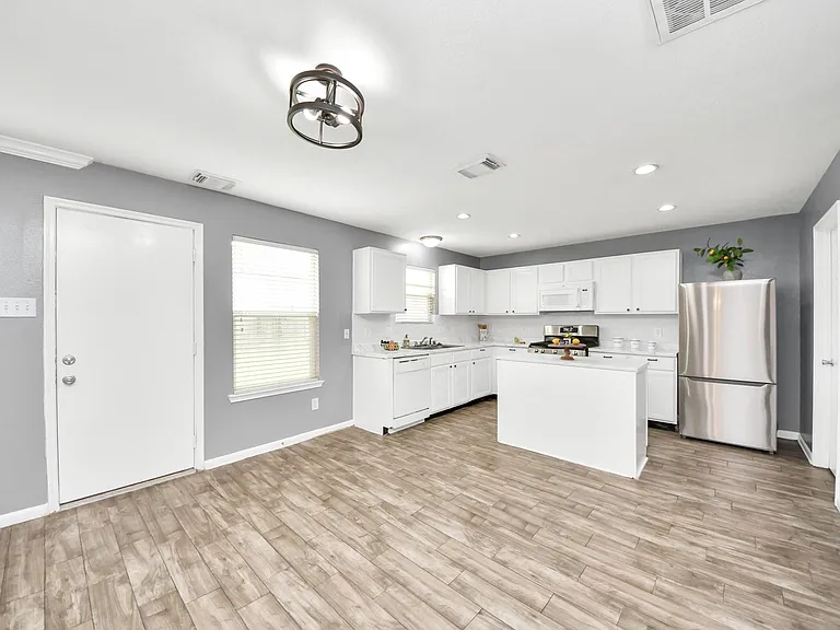 19215 Terra Forest Ct — Photo 15