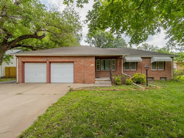 3716 N Salina Rd, Wichita, KS 67204