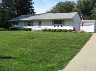 4218 Huntington Dr, Jackson, MI 49203