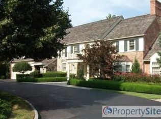 150 Lowell Ct, Bloomfield Hills, MI