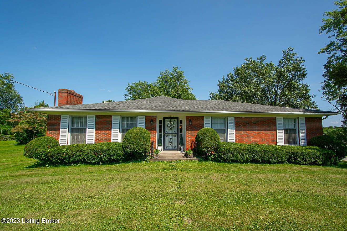 10223 Grand Ave, Jeffersontown, KY 40299 MLS 1643707 Zillow