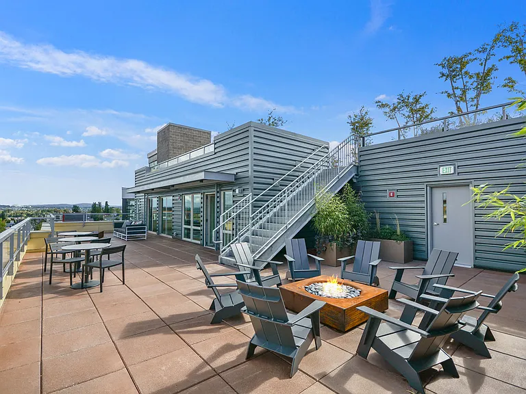 Barbeques available on our 8th floor rooftop