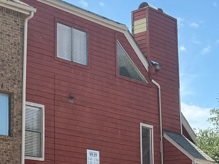 9839 Walnut St #210 — Photo 32