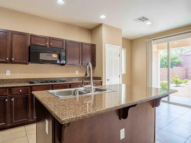 10127 Glorious Moon Ct — Photo 8