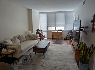 555 Massachusetts Ave NW APT 907, Washington, DC 20001
