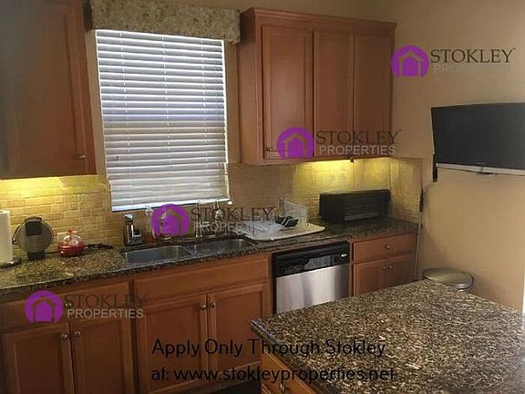 5th image of 2103 Maidenhair Way